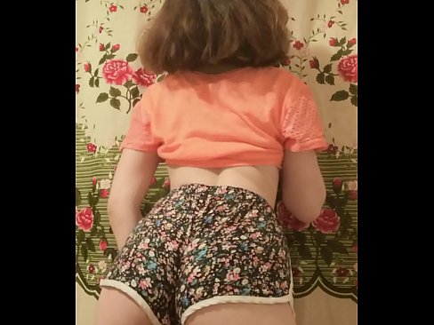 ❤️ Seksual gənc körpə kamera qarşısında şortunu soyundurur ❤️ Porno fb bizdə ❌❤